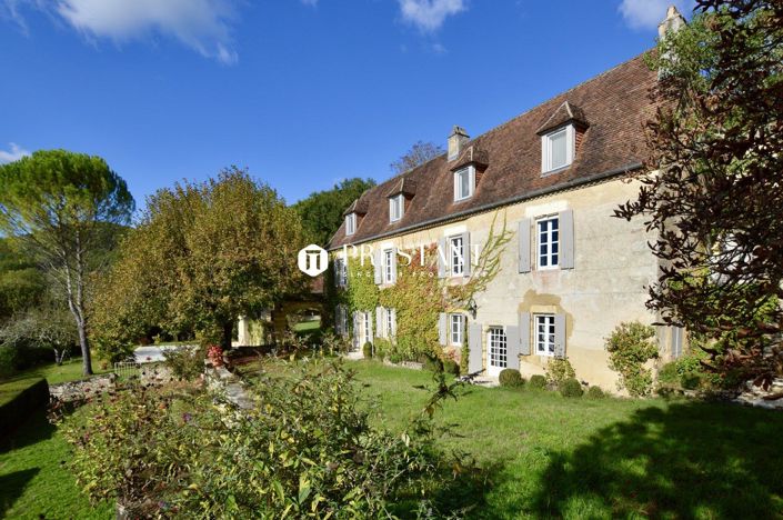 Image No.13-6 Bed Property for sale