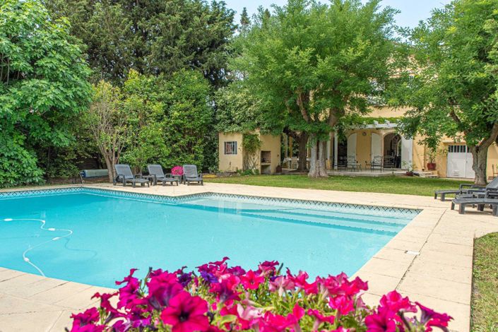 Image No.7-5 Bed House for sale