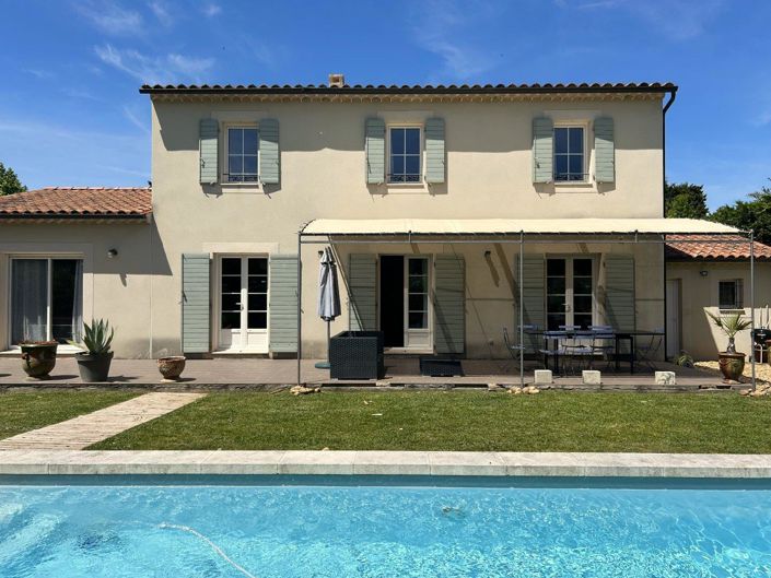 Image No.3-4 Bed House for sale