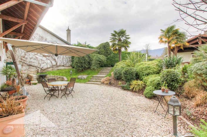 Image No.2-3 Bed House for sale