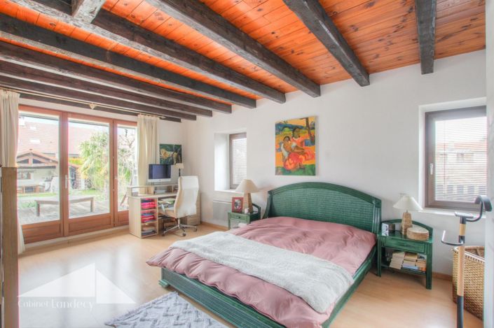 Image No.7-3 Bed House for sale