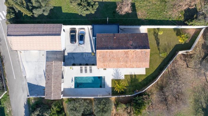 Image No.2-4 Bed House for sale