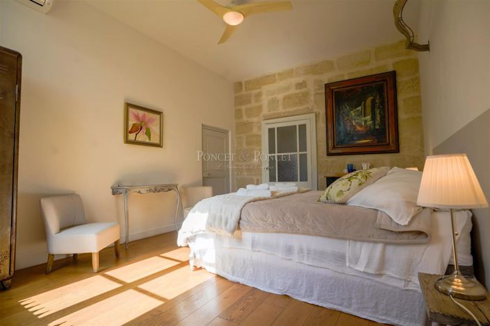 Image No.16-6 Bed House for sale