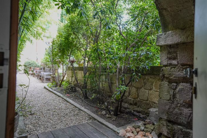 Image No.4-6 Bed House for sale