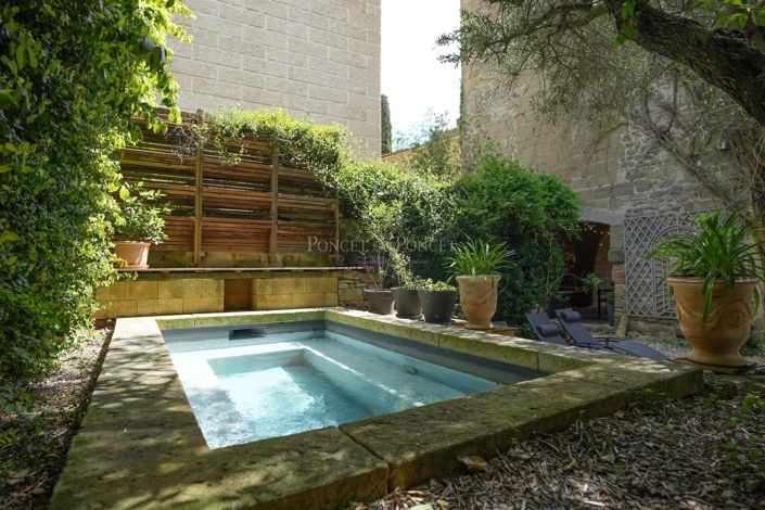 Image No.18-6 Bed House for sale