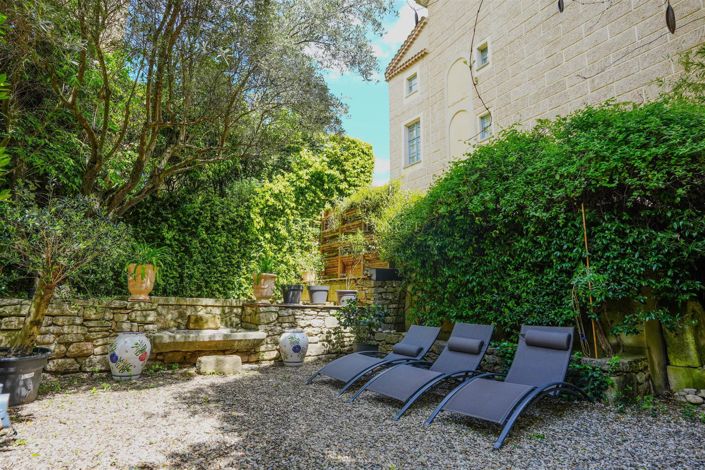 Image No.19-6 Bed House for sale