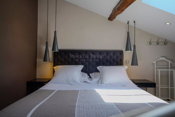 Image No.22-6 Bed House for sale