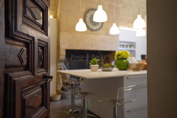 Image No.7-6 Bed House for sale