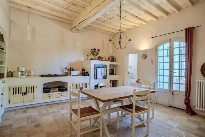 Image No.17-5 Bed House for sale