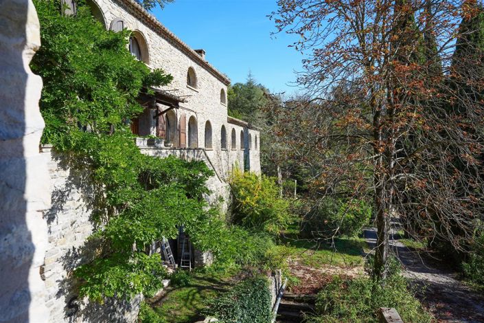 Image No.18-11 Bed House for sale