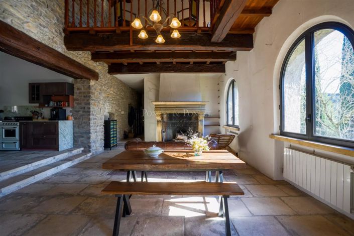 Image No.20-11 Bed House for sale