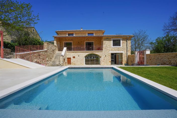 Image No.1-6 Bed House for sale