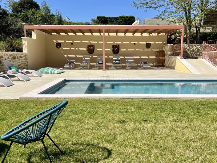 Image No.2-6 Bed House for sale