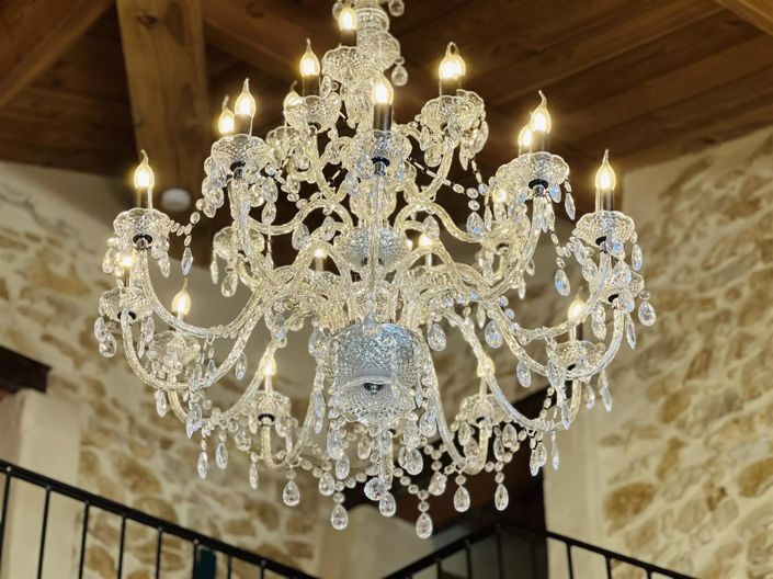 Image No.8-6 Bed House for sale