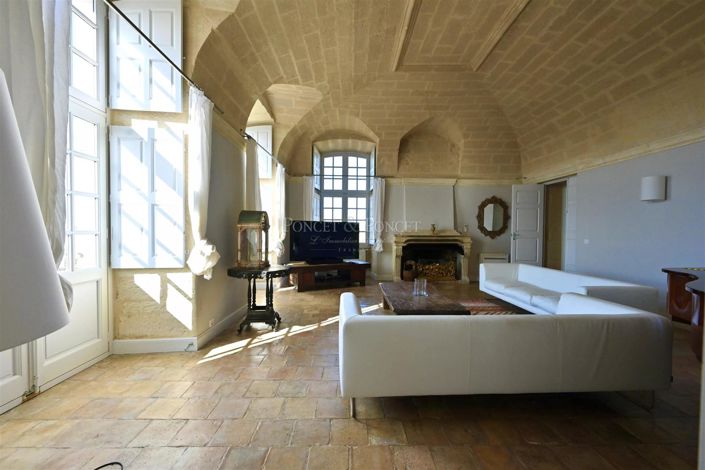 Image No.18-9 Bed House for sale