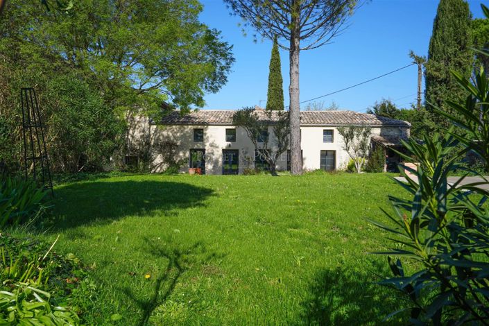 Image No.8-7 Bed House for sale