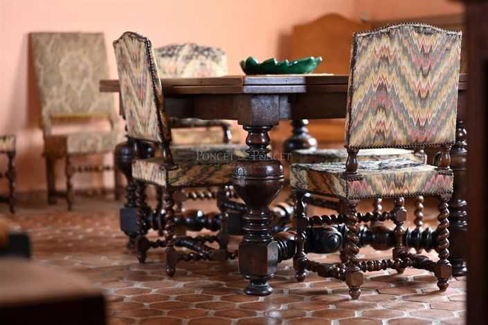 Image No.18-7 Bed House for sale