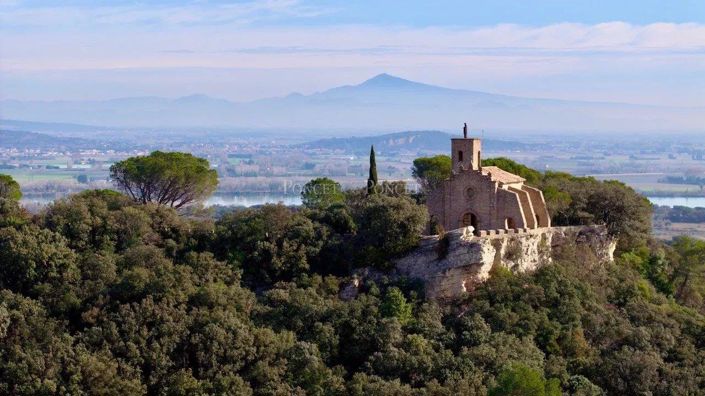 Image No.2-Maison de 7 chambres à vendre à Uzès