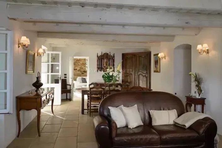 Image No.13-Maison de 8 chambres à vendre à Uzès