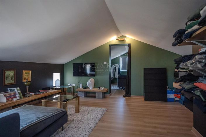 Image No.13-3 Bed House for sale