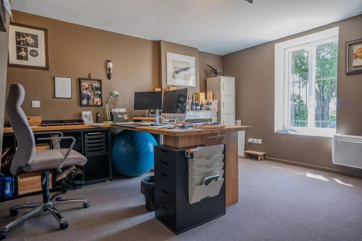 Image No.16-3 Bed House for sale