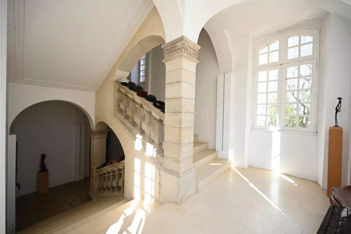 Image No.4-Maison de 9 chambres à vendre à Uzès