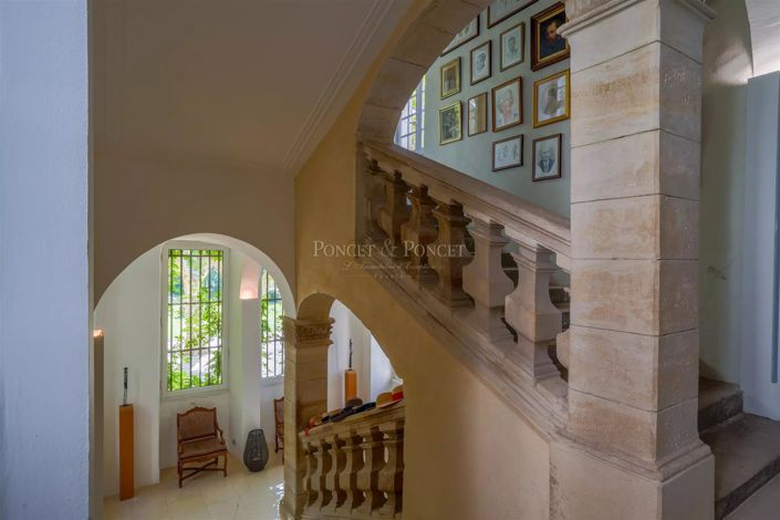 Image No.6-Maison de 9 chambres à vendre à Uzès