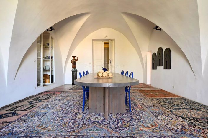 Image No.9-Maison de 9 chambres à vendre à Uzès