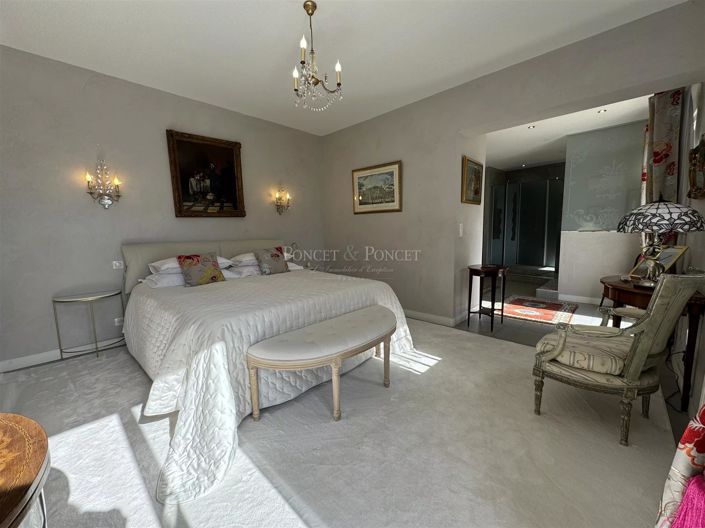 Image No.10-4 Bed House for sale