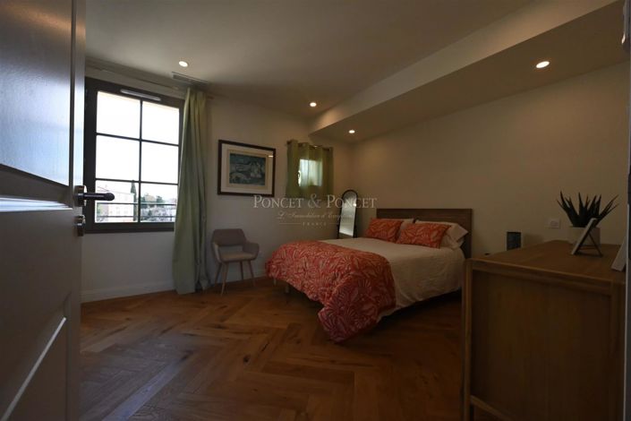 Image No.15-2 Bed House for sale