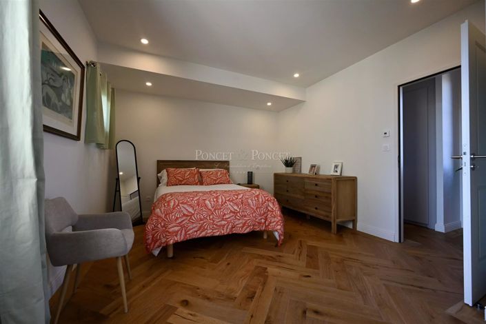 Image No.17-2 Bed House for sale