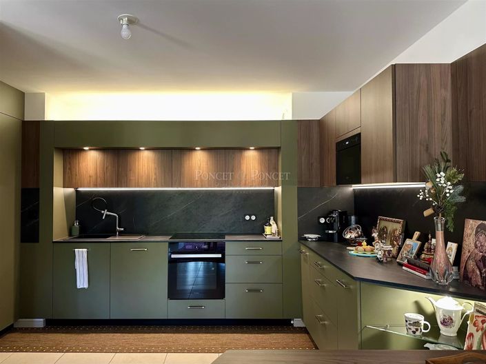 Image No.3-3 Bed Apartment for sale