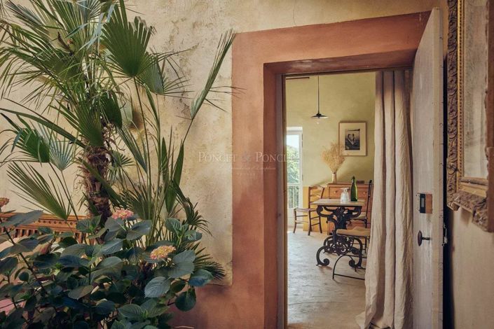 Image No.17-11 Bed House for sale