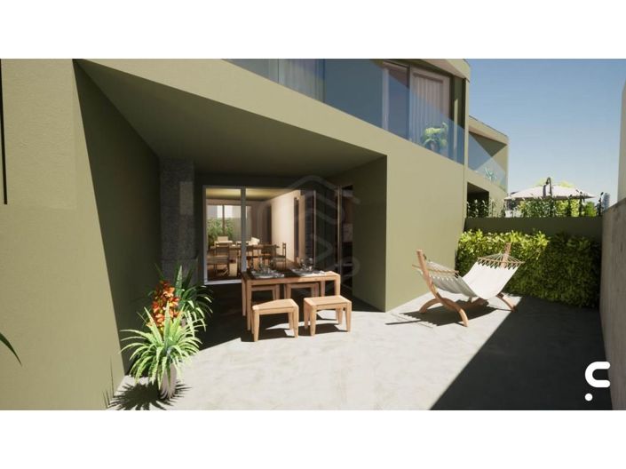 Image No.9-3 Bed House for sale