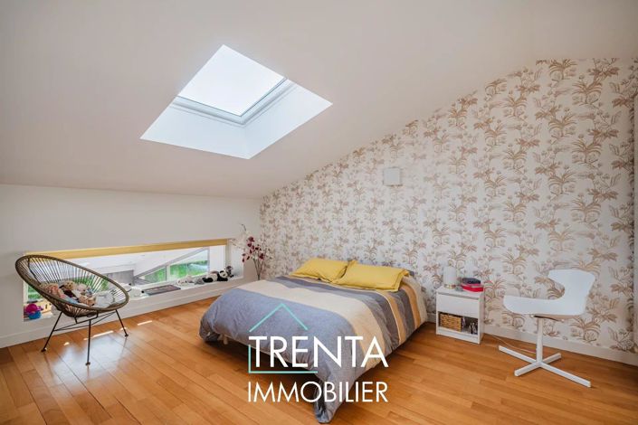 Image No.14-4 Bed House for sale