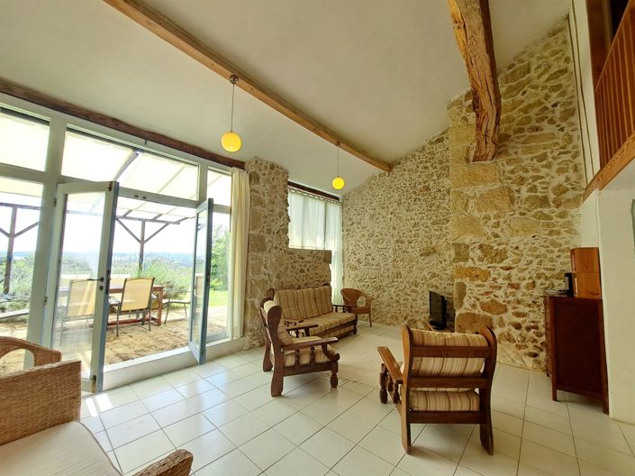 Image No.21-11 Bed House for sale