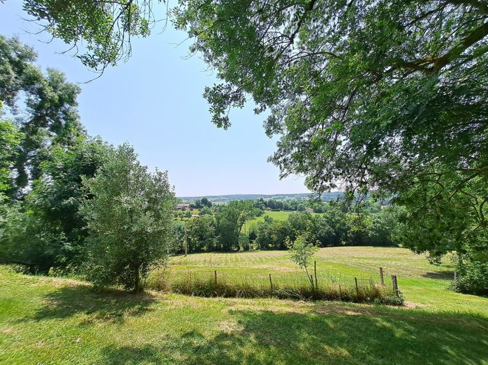 Image No.30-11 Bed House for sale