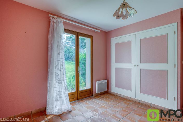 Image No.7-Maison de 4 chambres à vendre à Valeilles