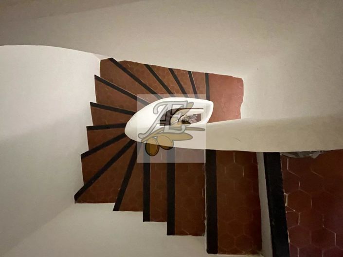 Image No.11-3 Bed Apartment for sale