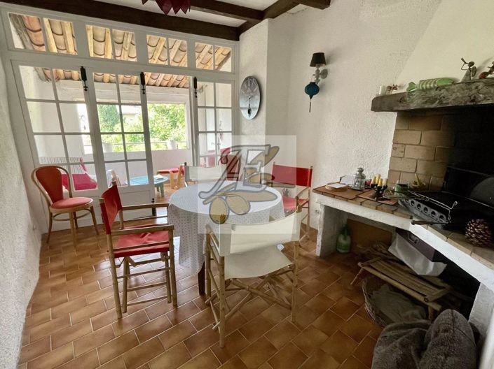 Image No.26-3 Bed Apartment for sale