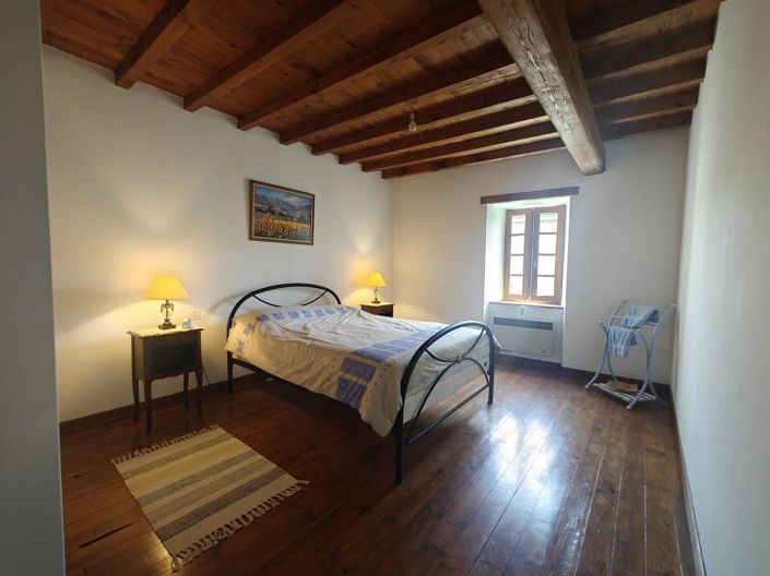 Image No.12-6 Bed House for sale