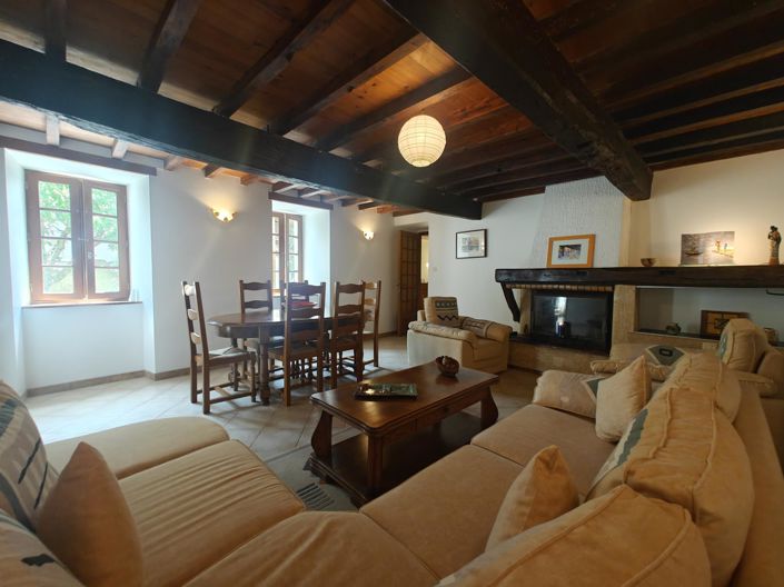 Image No.3-6 Bed House for sale