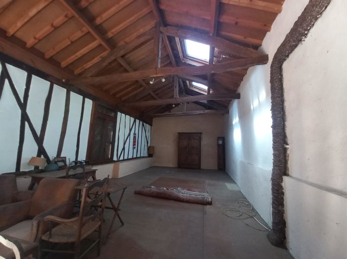 Image No.21-4 Bed House for sale