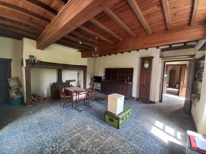 Image No.3-4 Bed House for sale