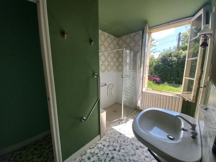 Image No.9-4 Bed House for sale