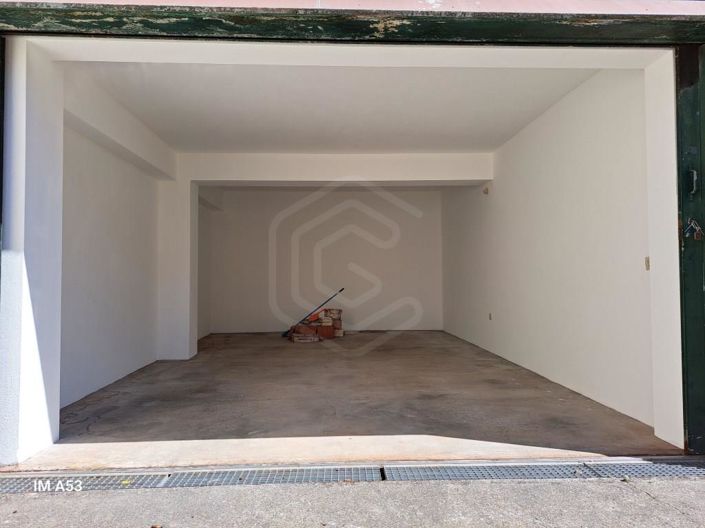 Image No.27-3 Bed Apartment for sale