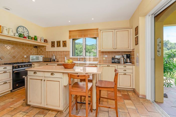 Image No.8-Maison de 6 chambres à vendre à La Croix-Valmer