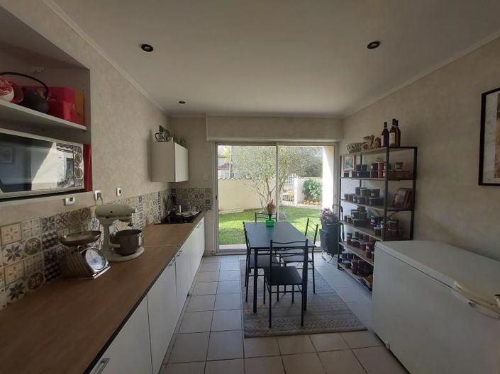 Image No.16-Maison de 5 chambres à vendre à Aigre