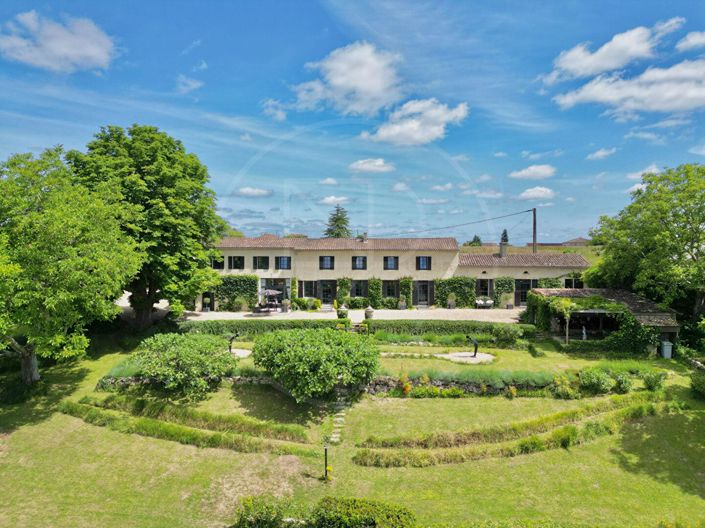 Image No.1-5 Bed House for sale