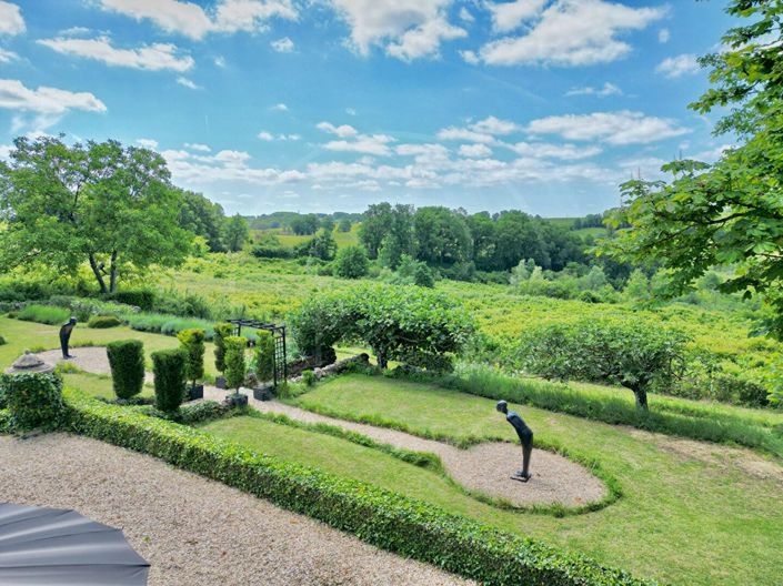 Image No.17-5 Bed House for sale